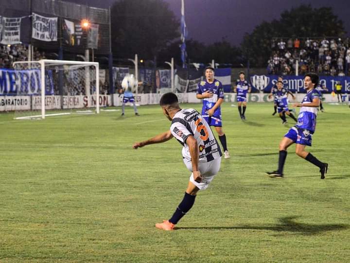 Deportivo Comercio de Villa Dolores vs Sportivo Forchieri